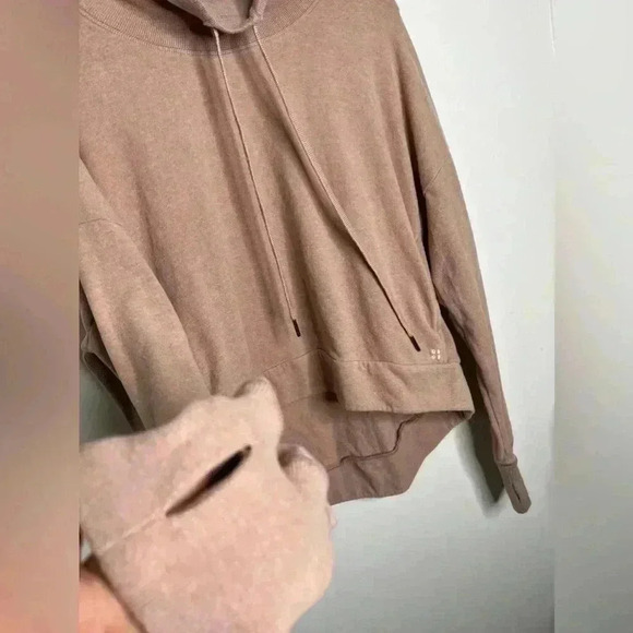 Sweaty Betty Made In Italy Turtleneck Sweater Size Medium - Picture 5 of 8